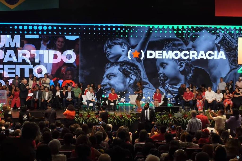 PT: Racha cresce com acusação e candidato sem aval de Lula - 09/04/2025 - Poder